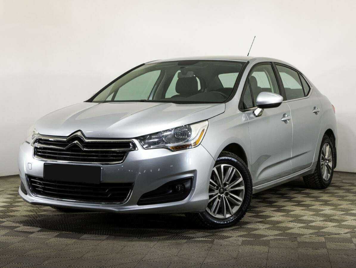 Citroen C4 2016 года с пробегом. Посмотреть фото