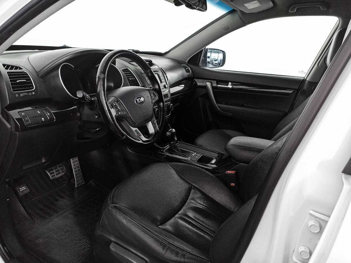 Kia Sorento 2012 года с пробегом. Фото: #13