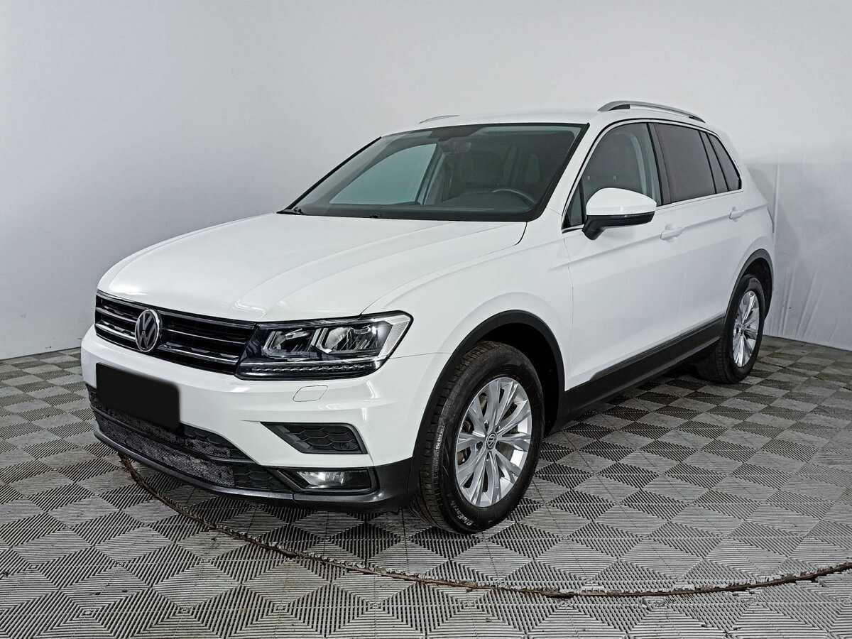 Volkswagen Tiguan 2018 года с пробегом. Посмотреть фото