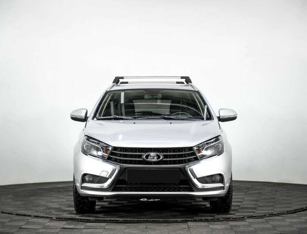 Lada (ВАЗ) Vesta 2021 года с пробегом. Фото: #1