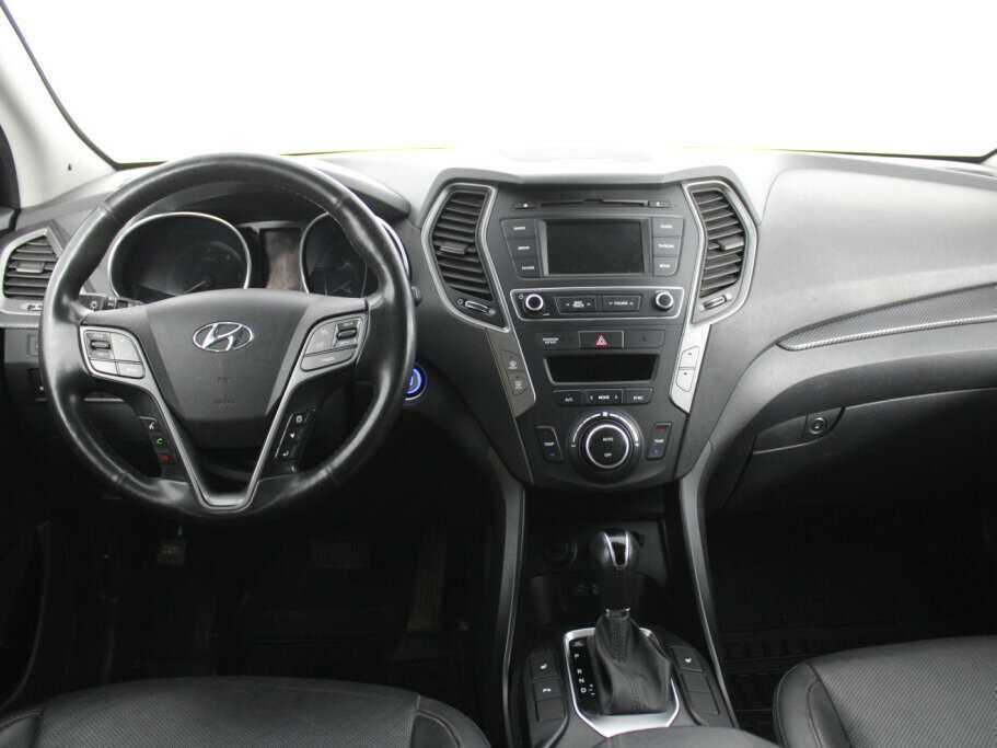 Hyundai Santa Fe 2018 года с пробегом. Фото: #9