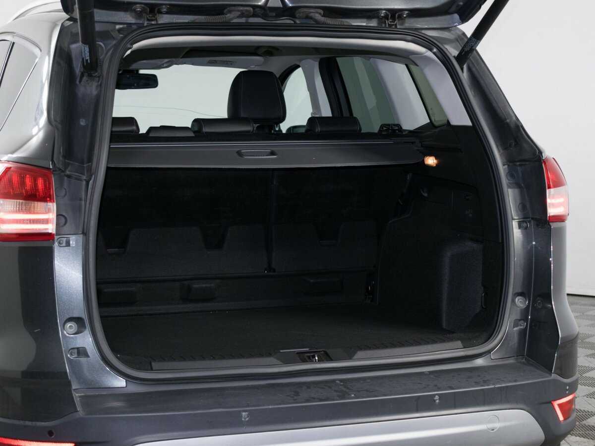 Ford Kuga 2016 года с пробегом. Фото: #3