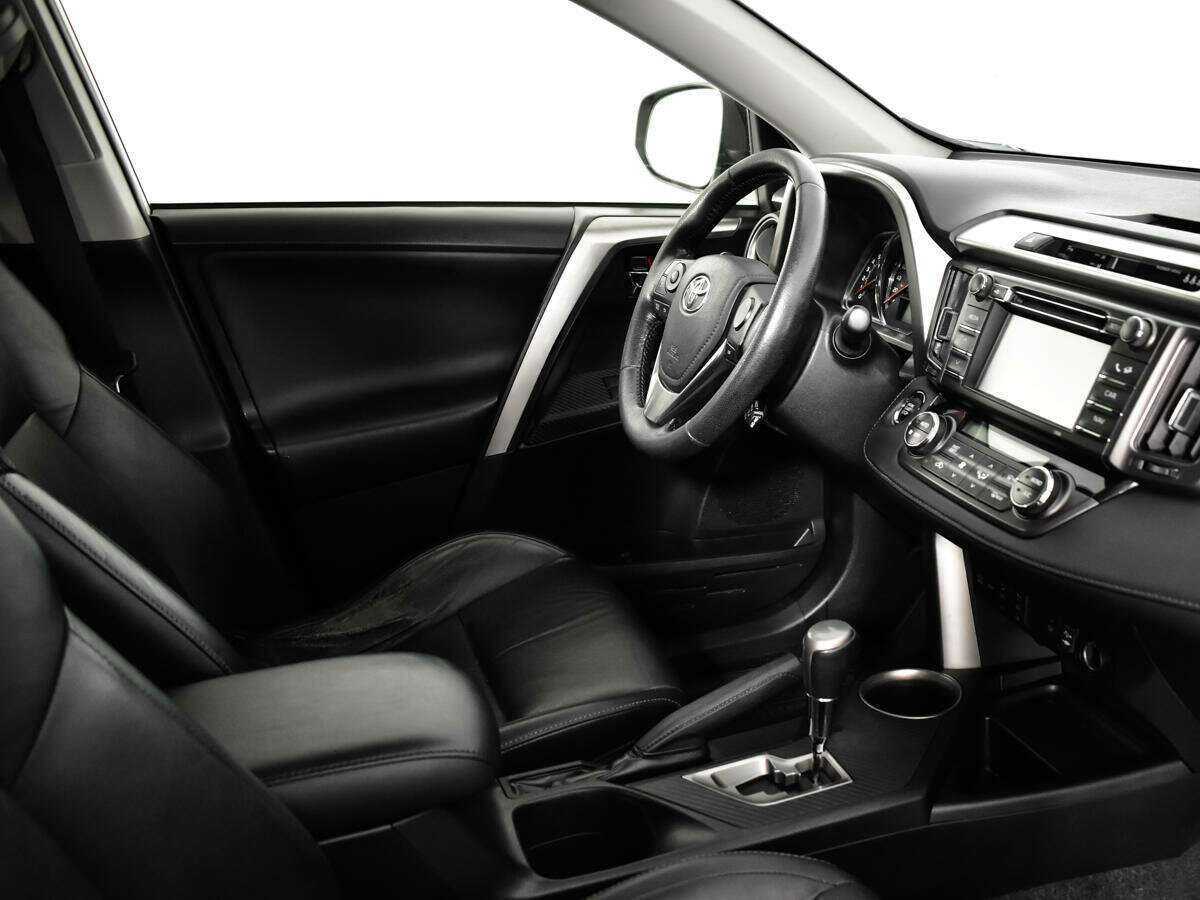 Toyota RAV4 2013 года с пробегом. Фото: #8