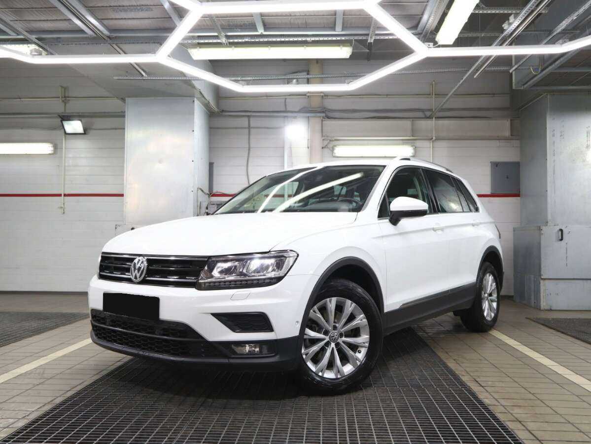 Volkswagen Tiguan 2018 года с пробегом. Фото: #0