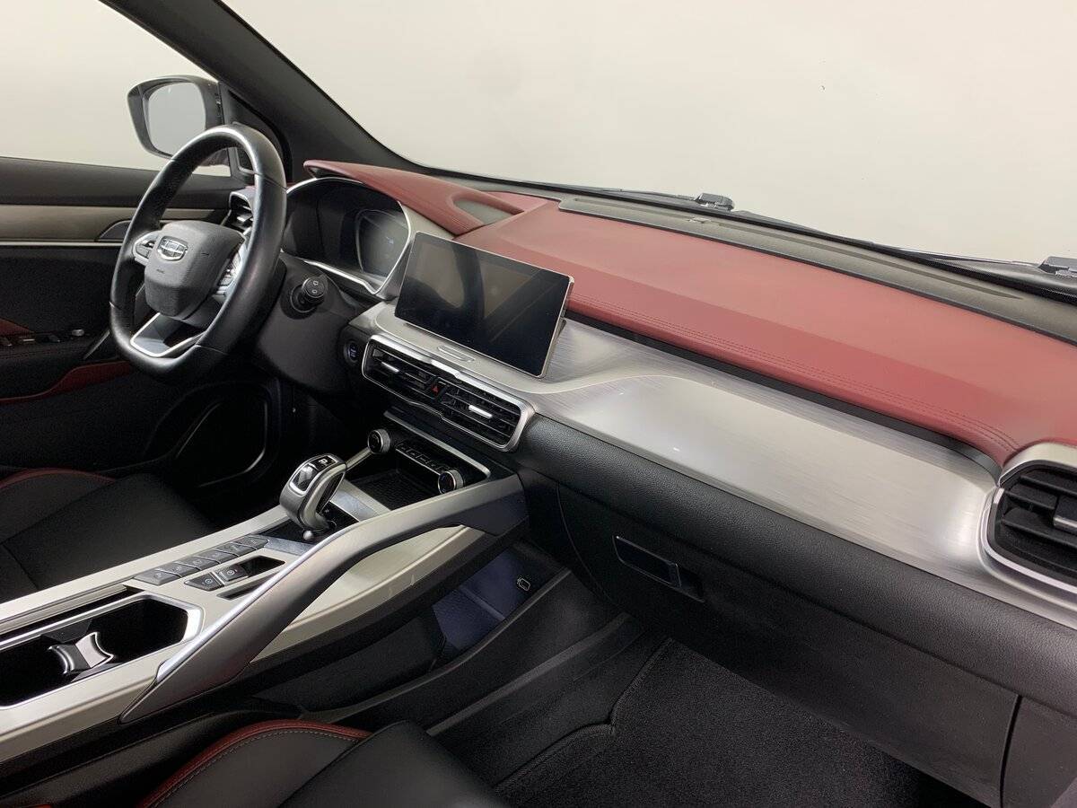 Geely Coolray 2021 года с пробегом. Фото: #12