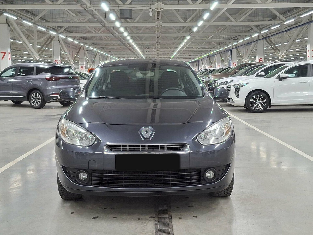 Renault Fluence 2012 года с пробегом. Фото: #1