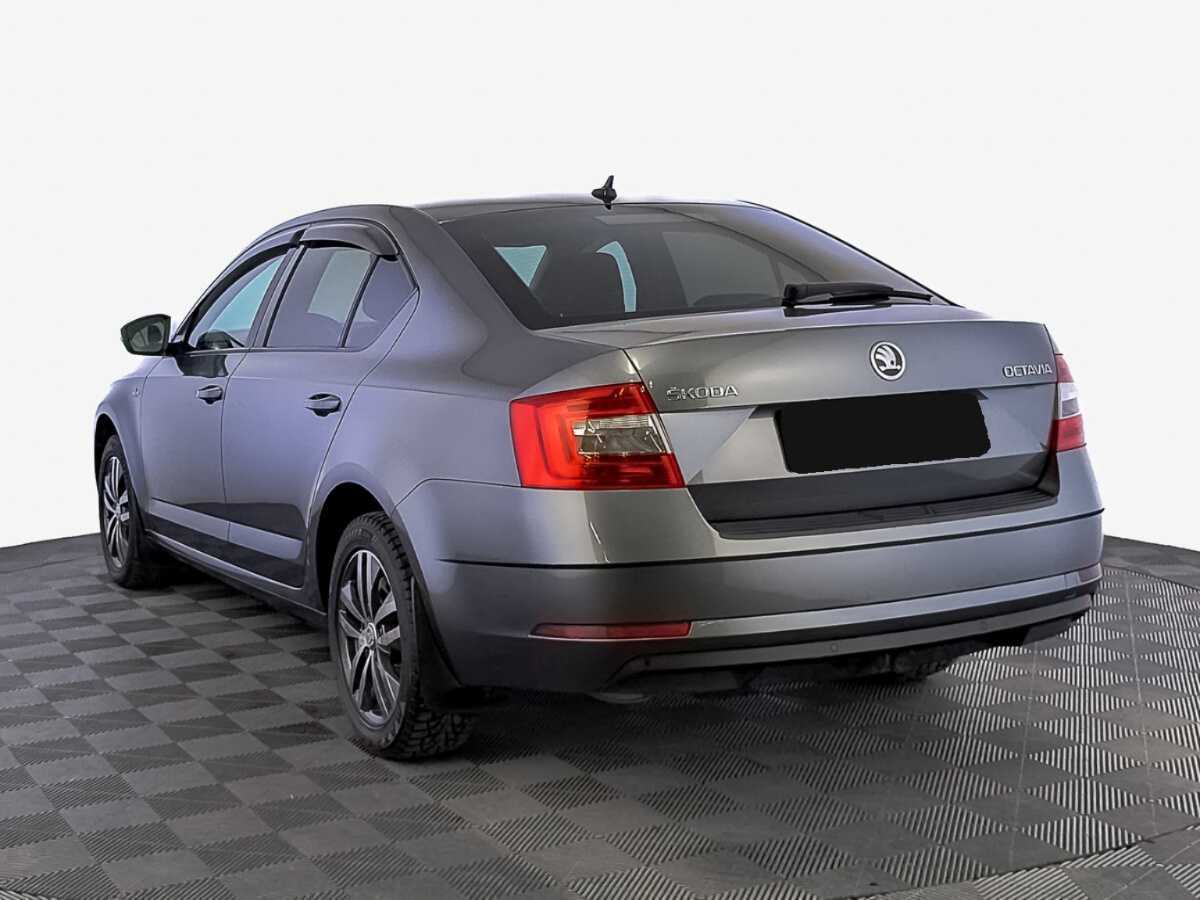 Skoda Octavia 2018 года с пробегом. Фото: #6