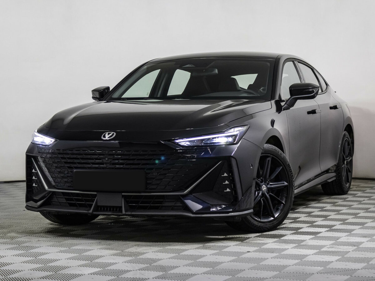 Changan UNI-V 2024 года с пробегом. Посмотреть фото