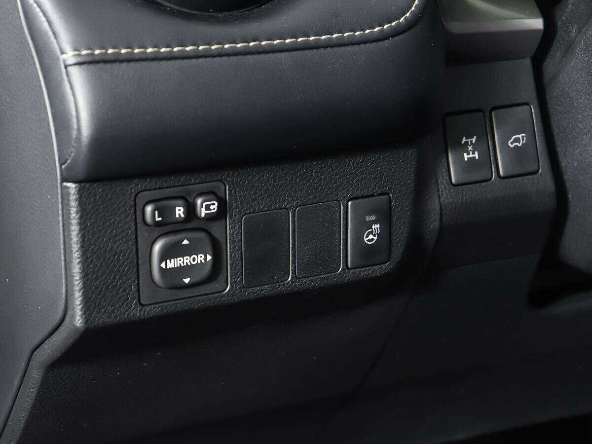 Toyota RAV4 2018 года с пробегом. Фото: #15