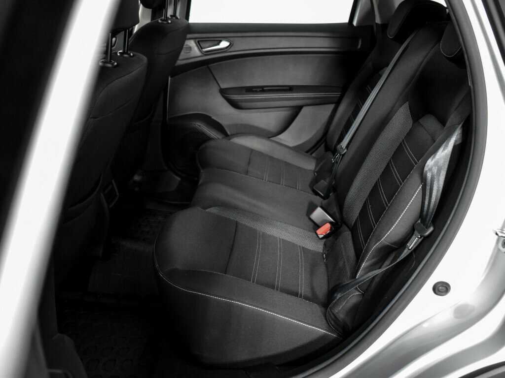 Renault Arkana 2019 года с пробегом. Фото: #9