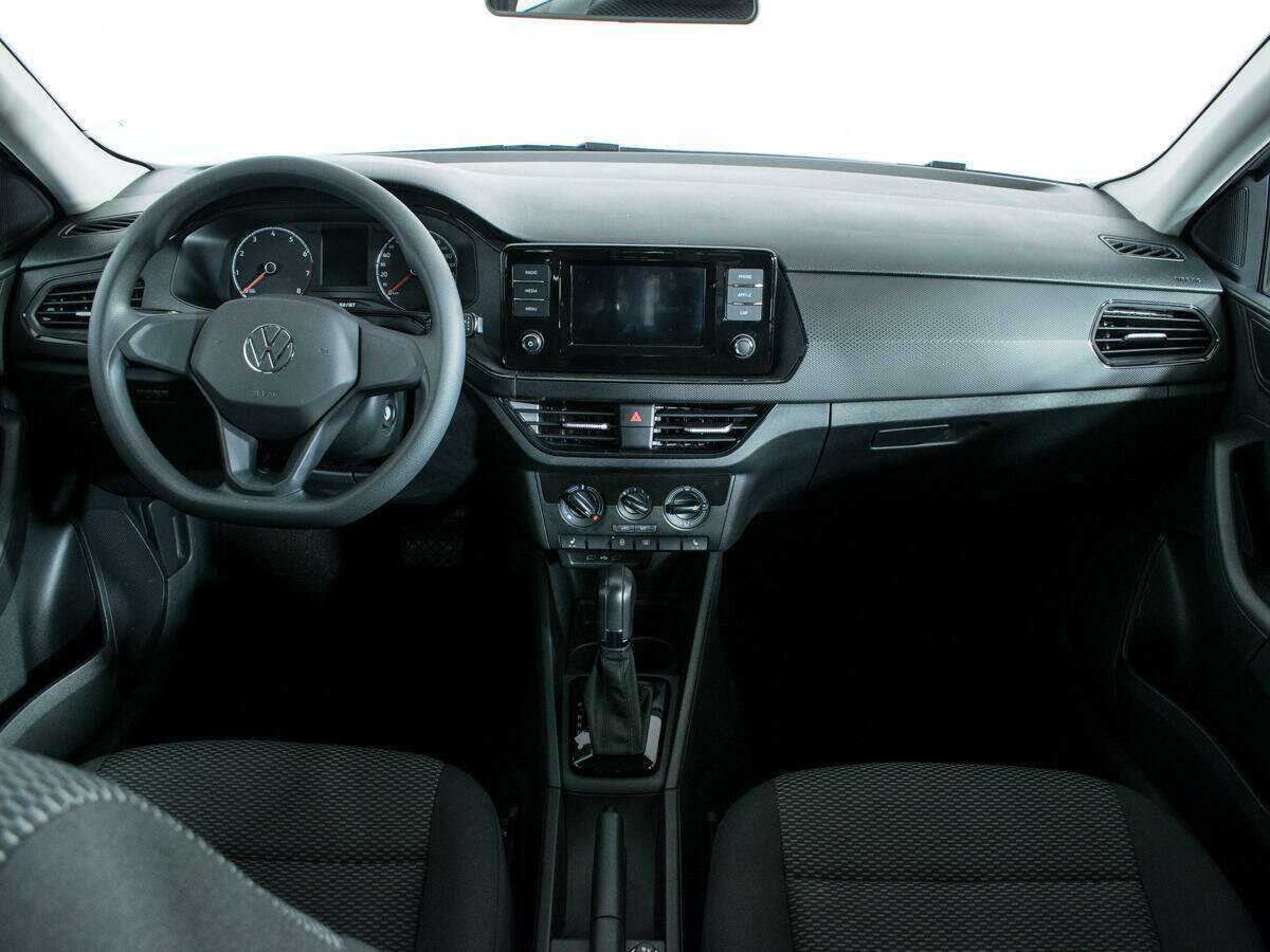 Volkswagen Polo 2021 года с пробегом. Фото: #11