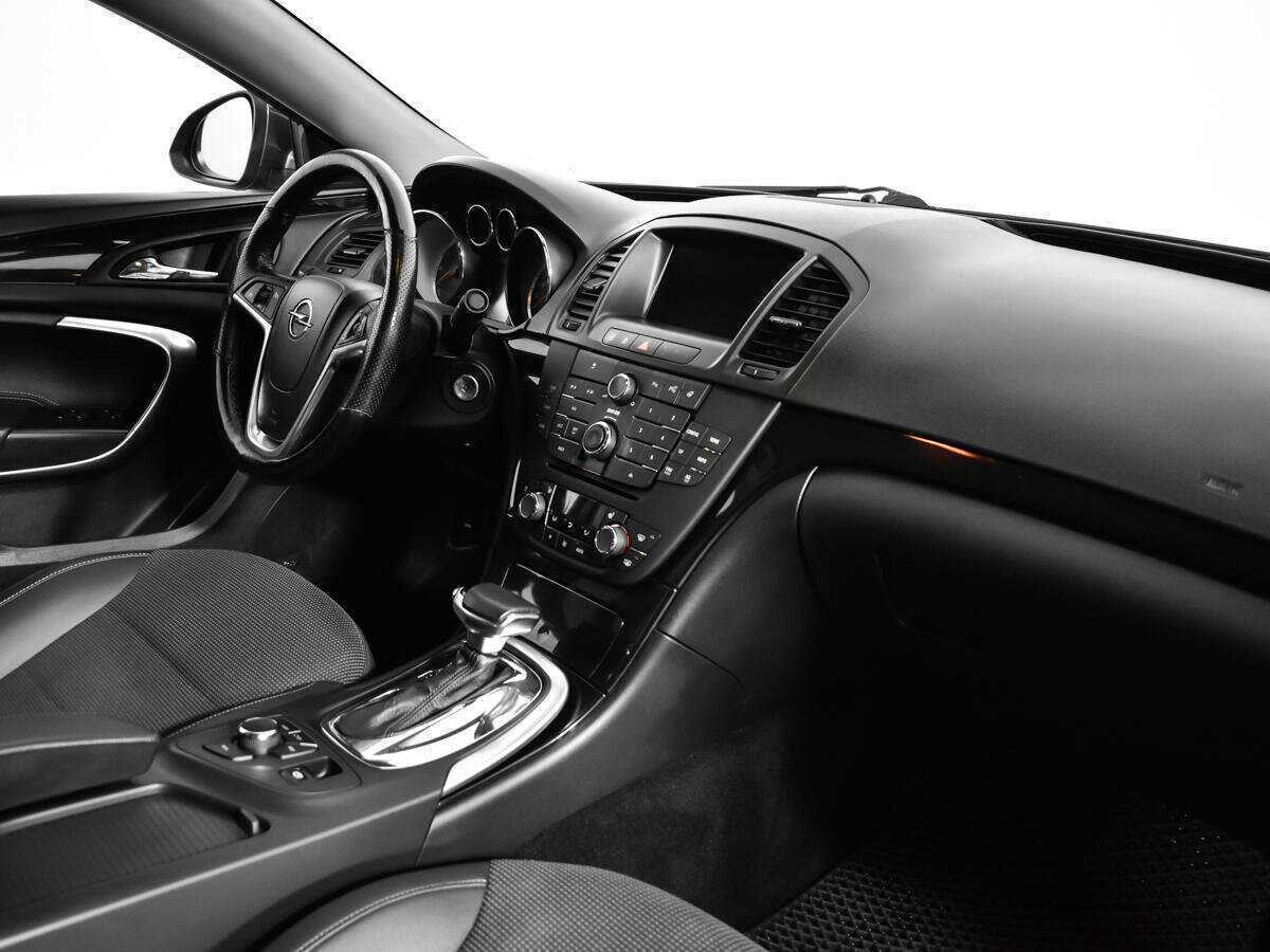 Opel Insignia 2013 года с пробегом. Фото: #8