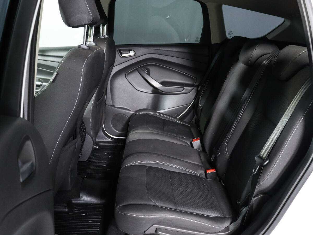 Ford Kuga 2017 года с пробегом. Фото: #6