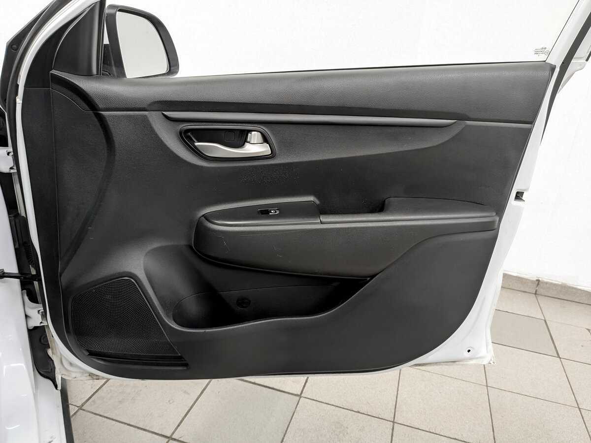 Kia Rio 2020 года с пробегом. Фото: #21