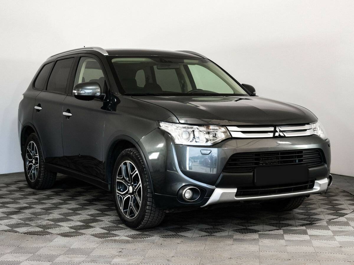 Mitsubishi Outlander 2014 года с пробегом. Фото: #2