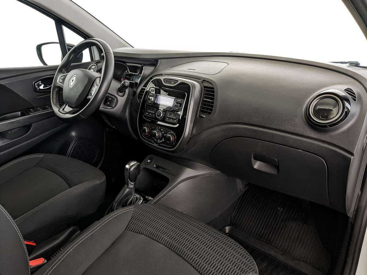 Renault Kaptur 2019 года с пробегом. Фото: #12