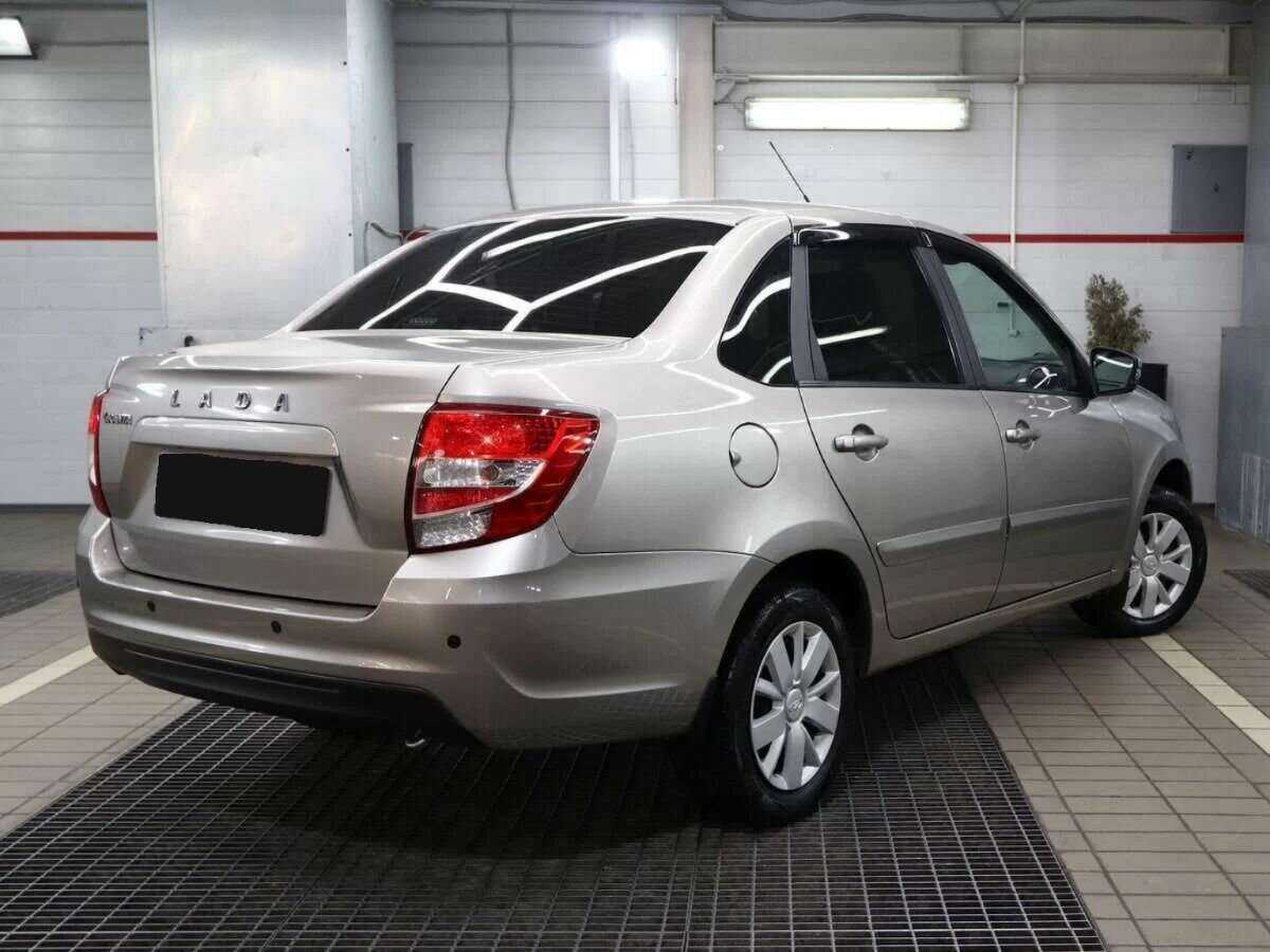 Lada (ВАЗ) Granta 2021 года с пробегом. Фото: #1