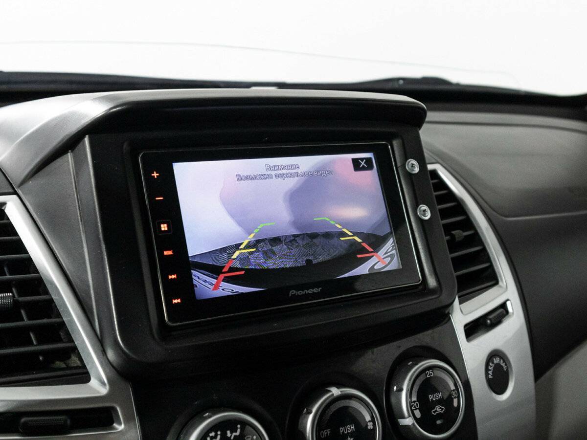 Mitsubishi Pajero Sport 2012 года с пробегом. Фото: #16