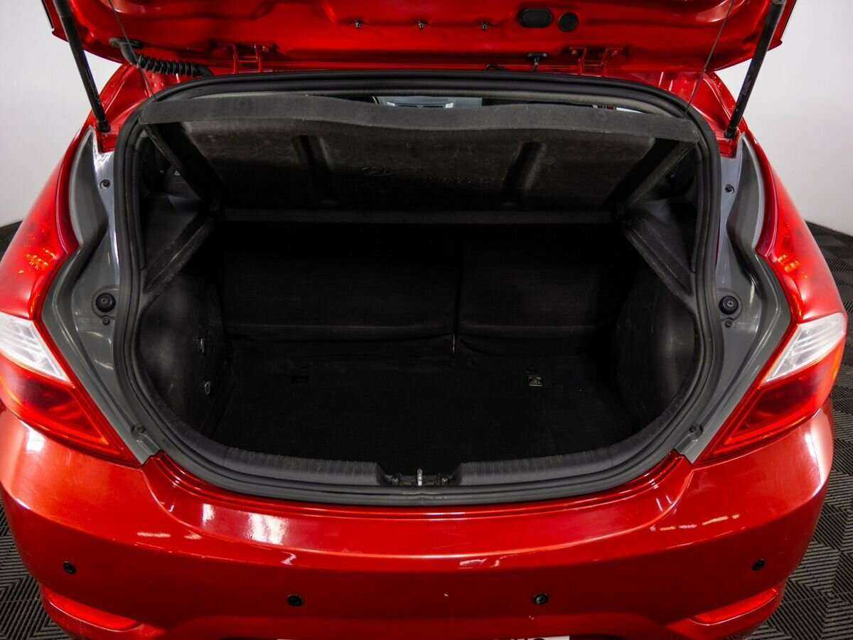 Hyundai Solaris 2012 года с пробегом. Фото: #21