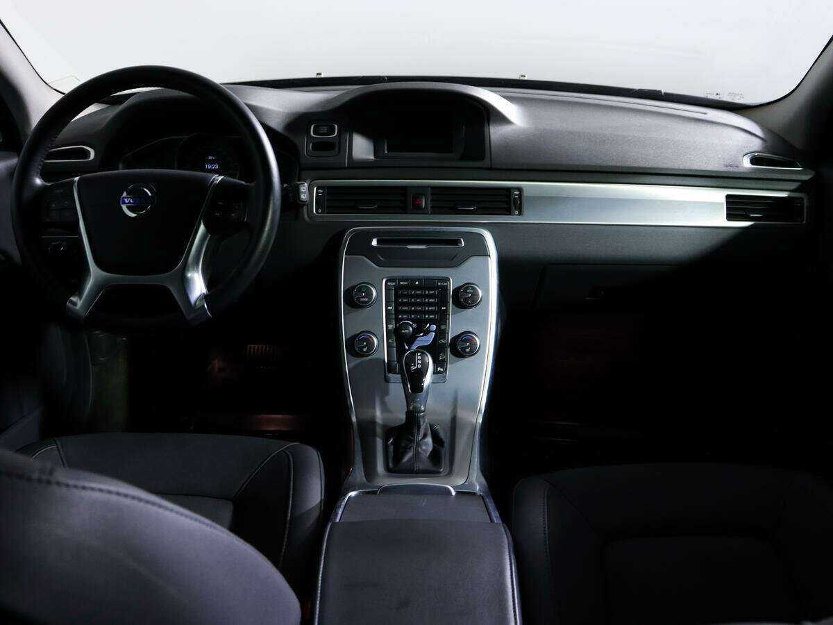 Volvo XC70 2014 года с пробегом. Фото: #9