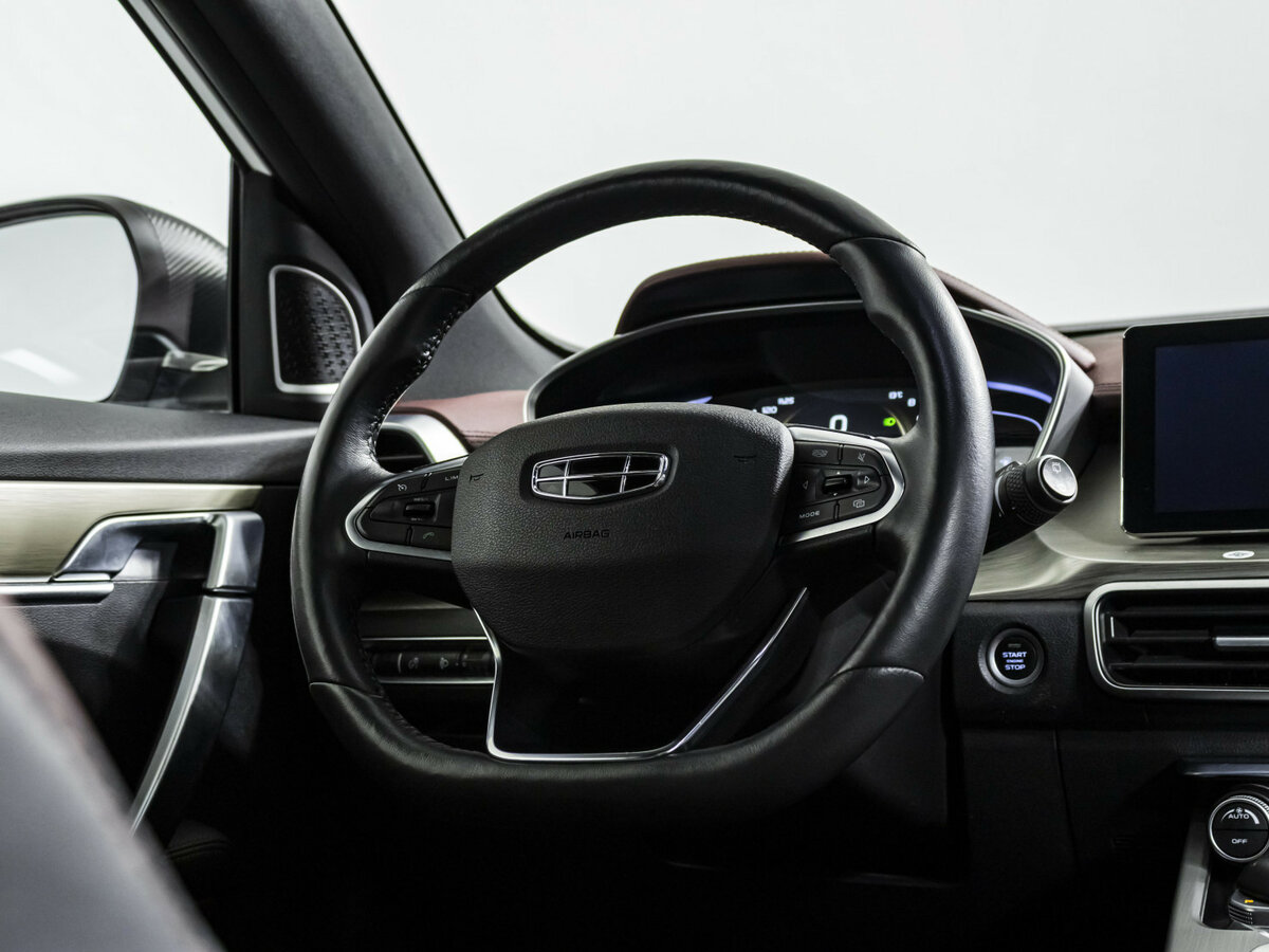 Geely Coolray 2022 года с пробегом. Фото: #7