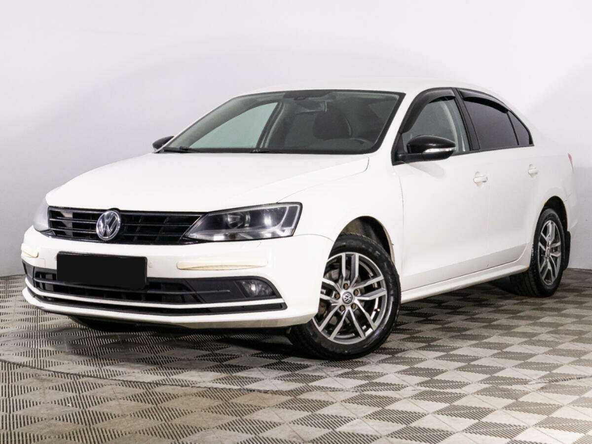 Volkswagen Jetta 2015 года с пробегом. Посмотреть фото