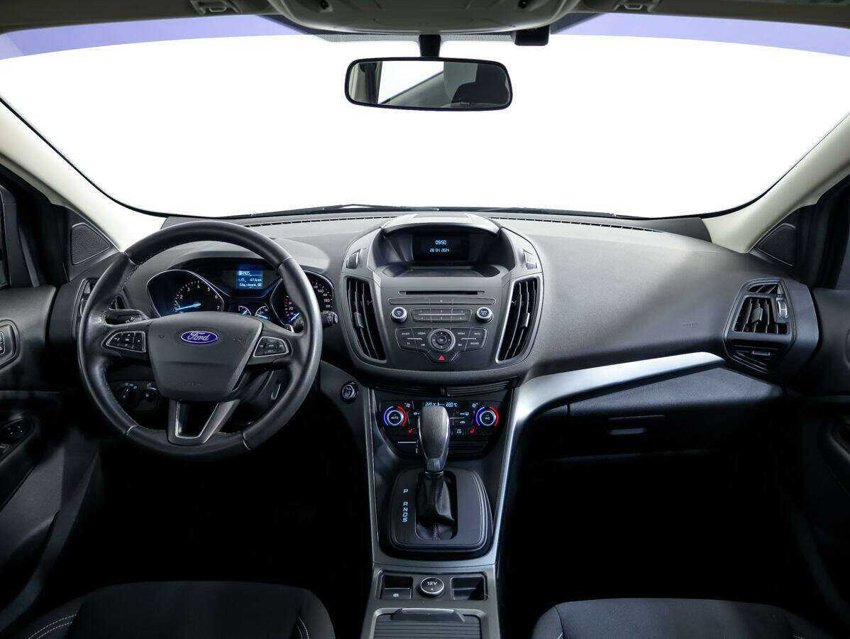 Ford Kuga 2018 года с пробегом. Фото: #8