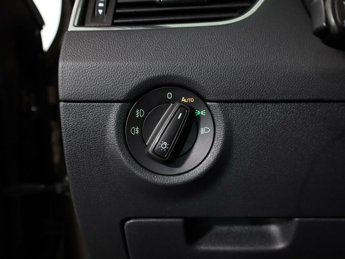 Skoda Octavia 2017 года с пробегом. Фото: #21