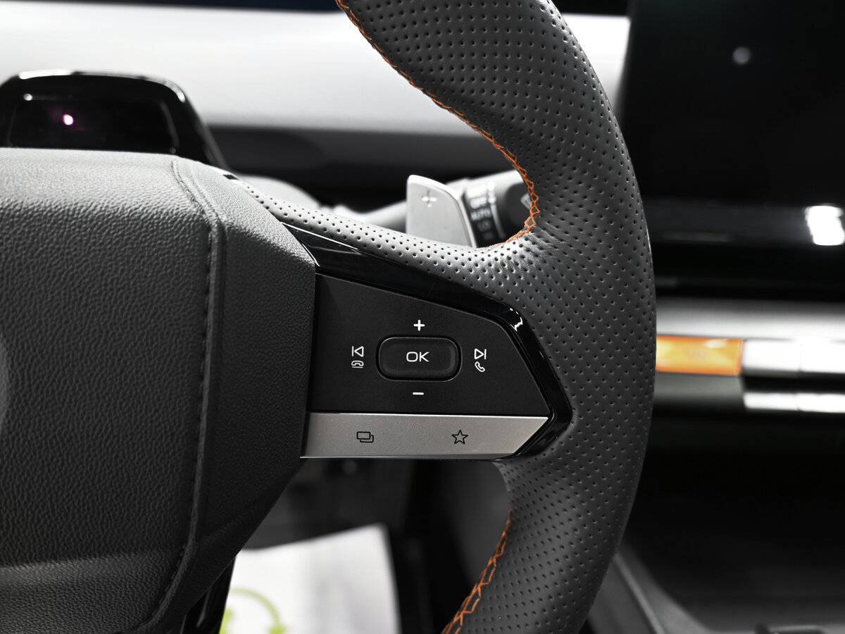 Changan UNI-V 2023 года с пробегом. Фото: #20