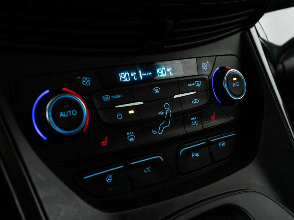 Ford Kuga 2017 года с пробегом. Фото: #14