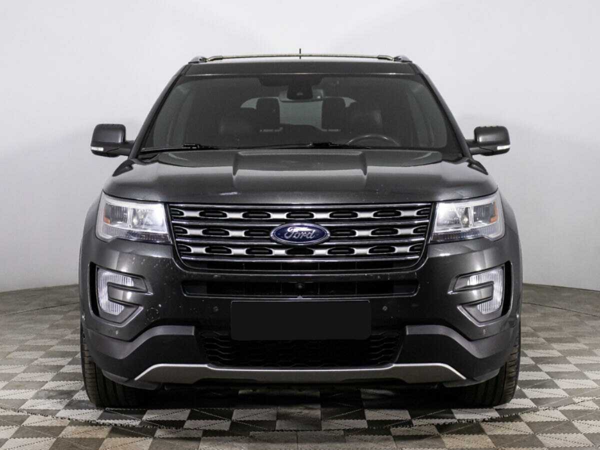 Ford Explorer 2017 года с пробегом. Фото: #1