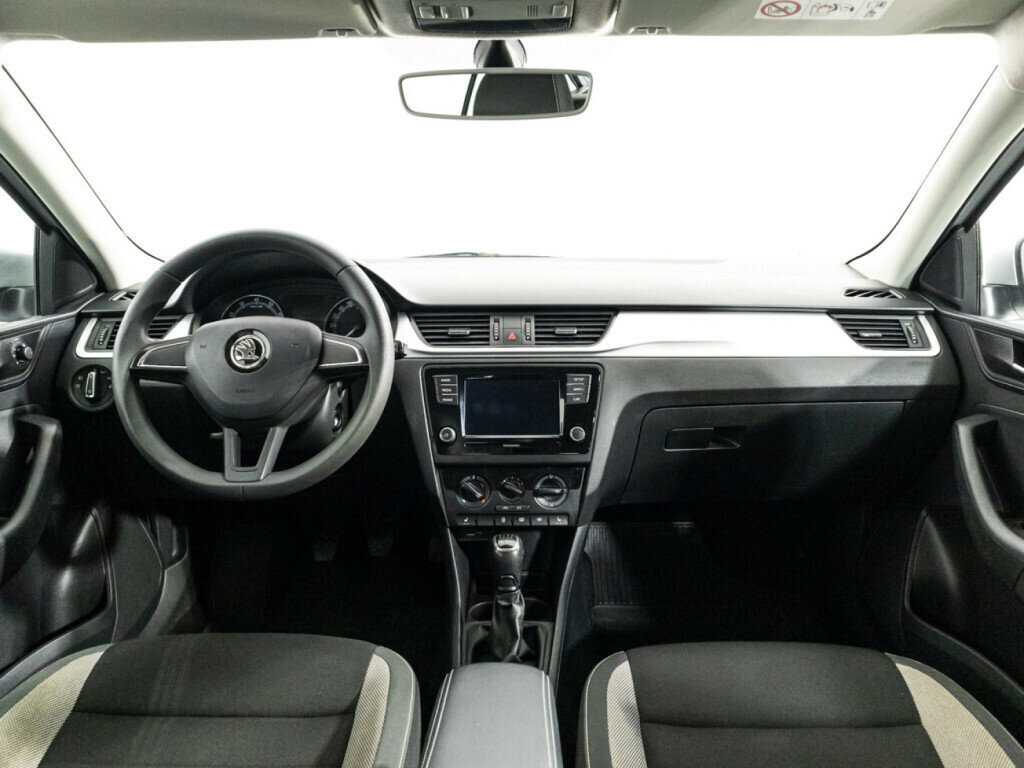 Skoda Rapid 2018 года с пробегом. Фото: #11