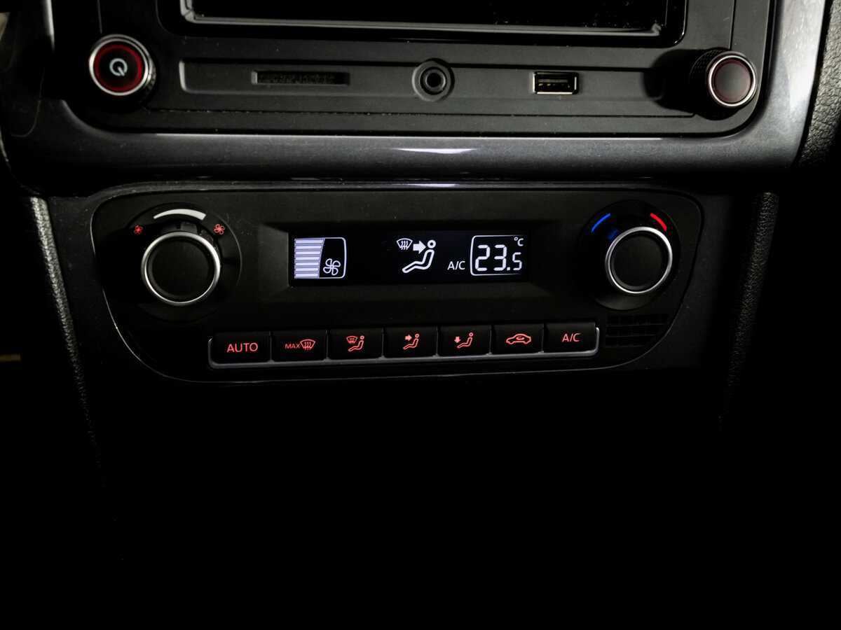 Volkswagen Polo 2018 года с пробегом. Фото: #12