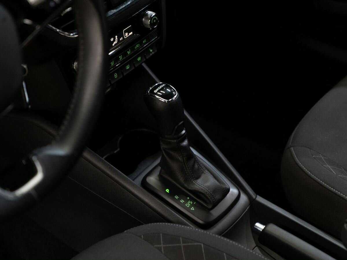 Skoda Rapid 2021 года с пробегом. Фото: #10