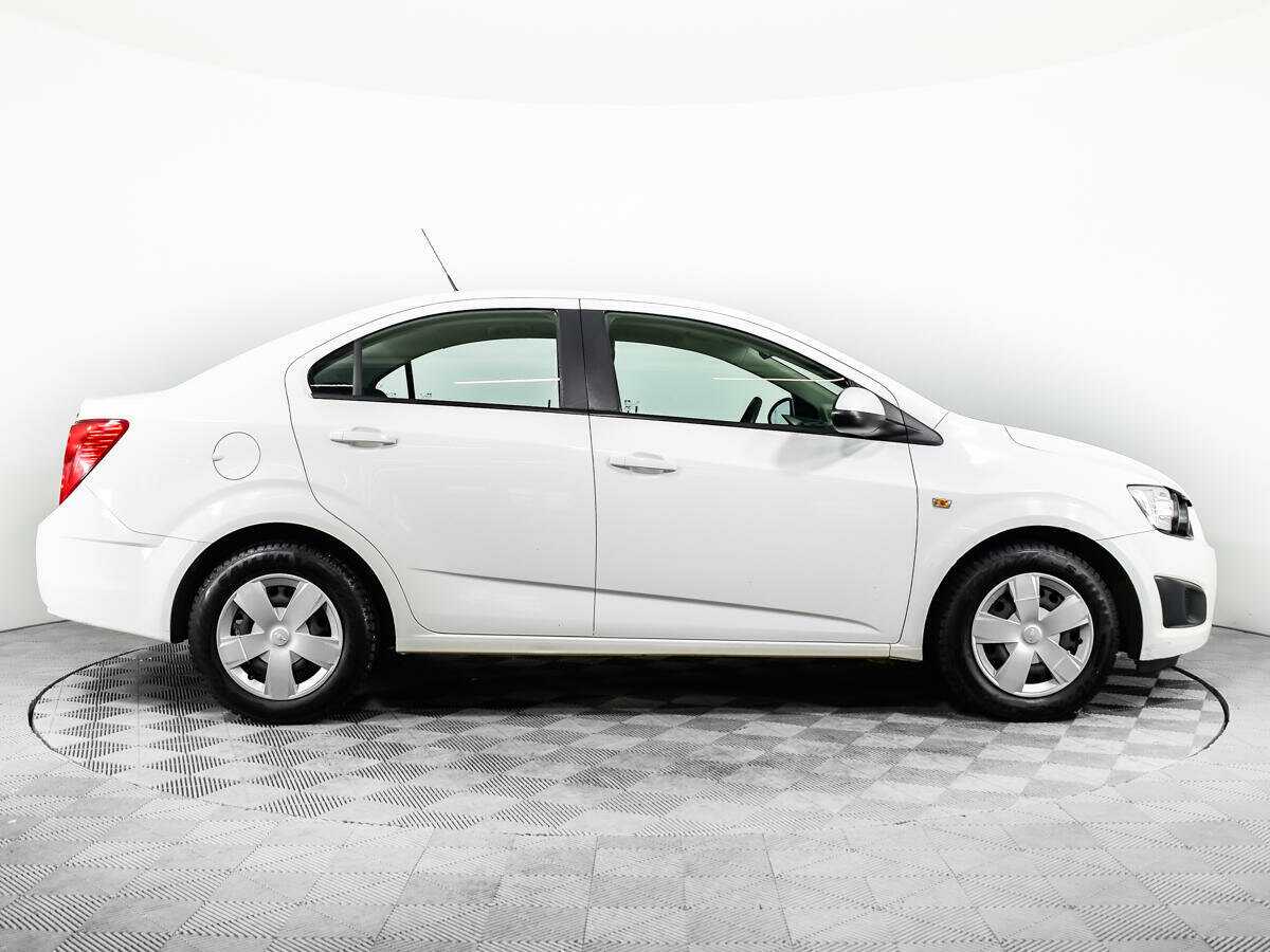 Chevrolet Aveo 2012 года с пробегом. Фото: #3