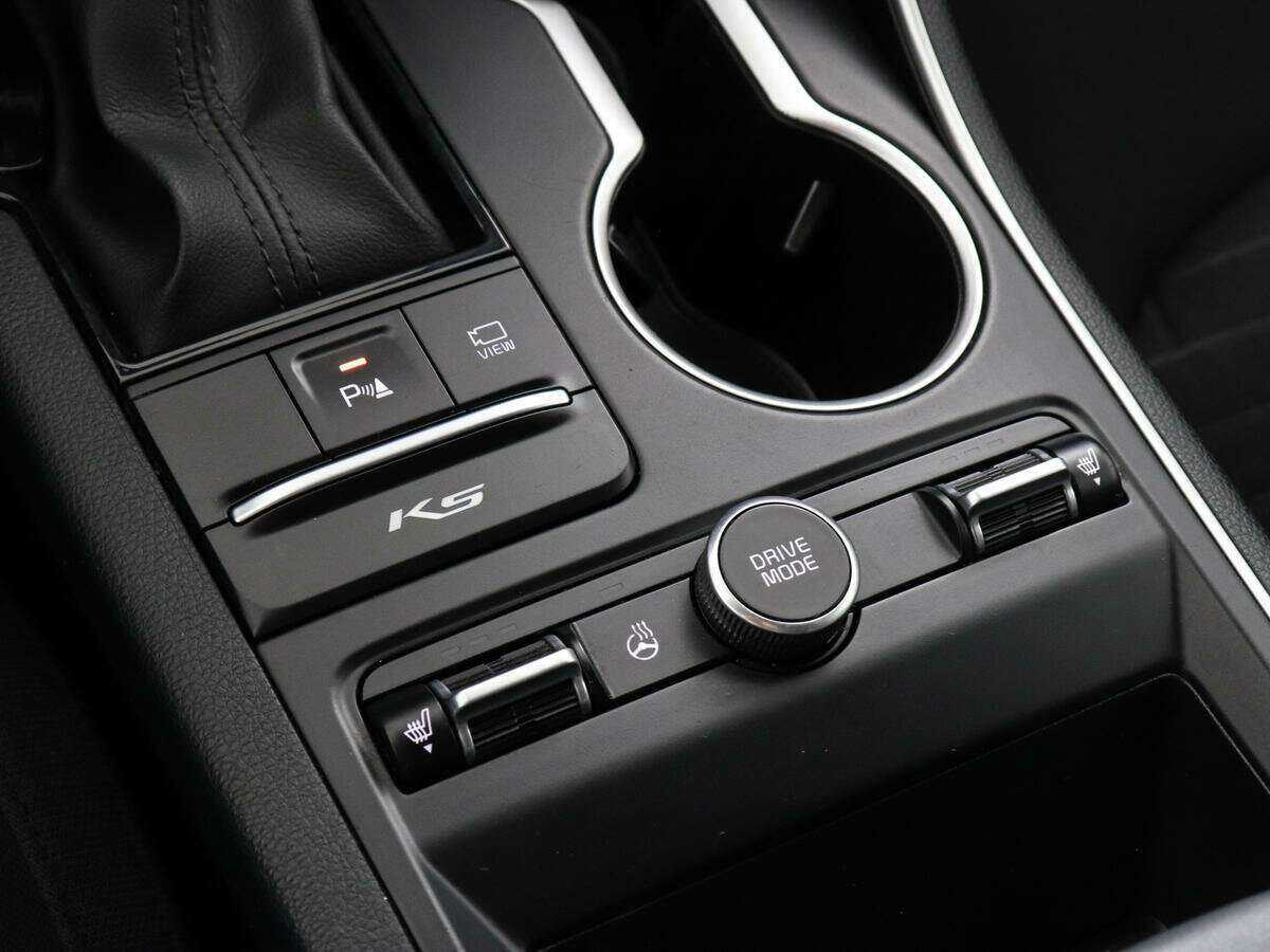 Kia K5 2021 года с пробегом. Фото: #13