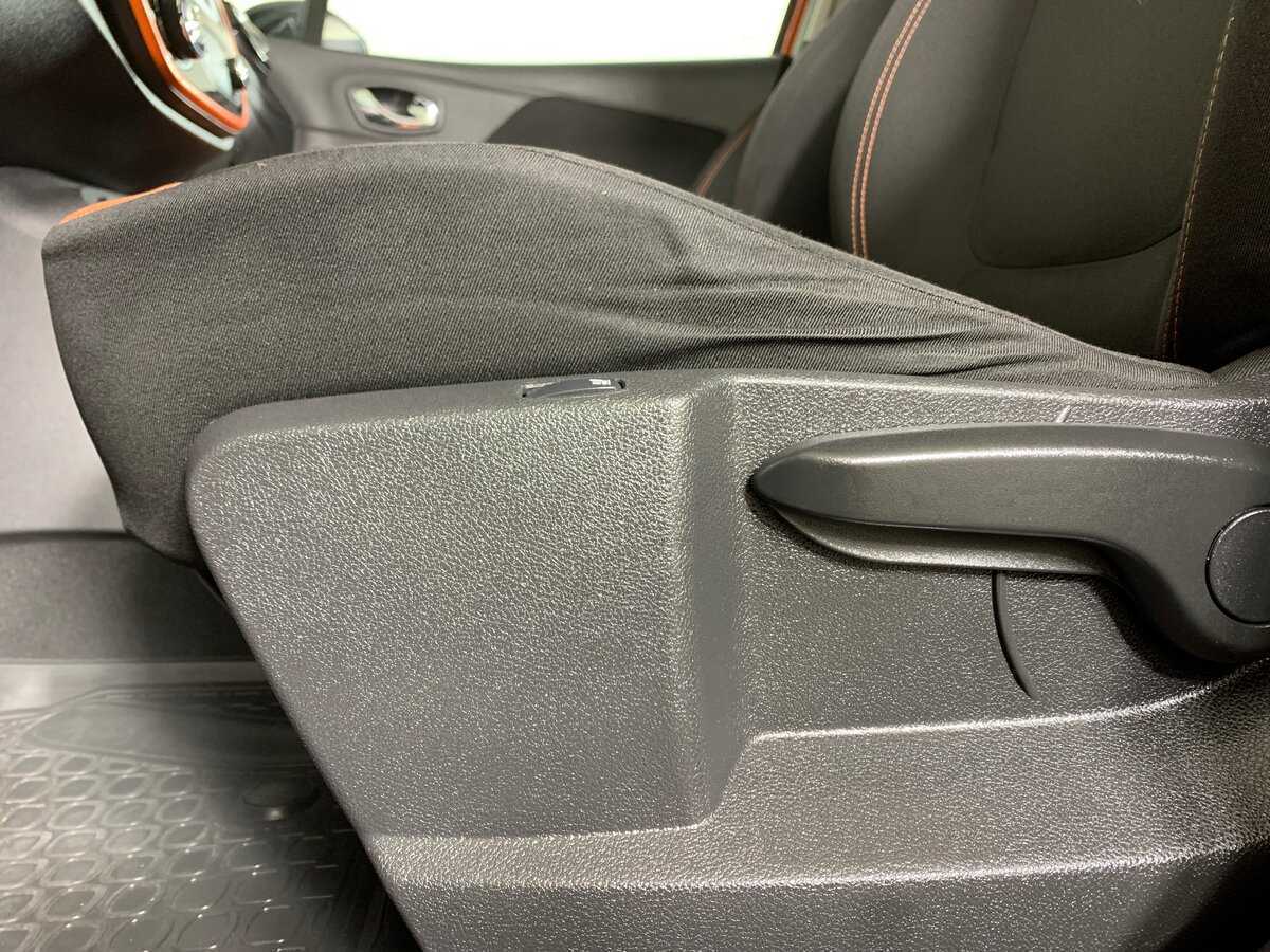 Renault Kaptur 2018 года с пробегом. Фото: #16