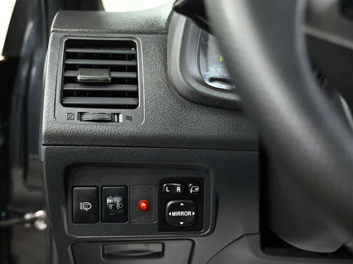 Toyota Corolla 2013 года с пробегом. Фото: #9