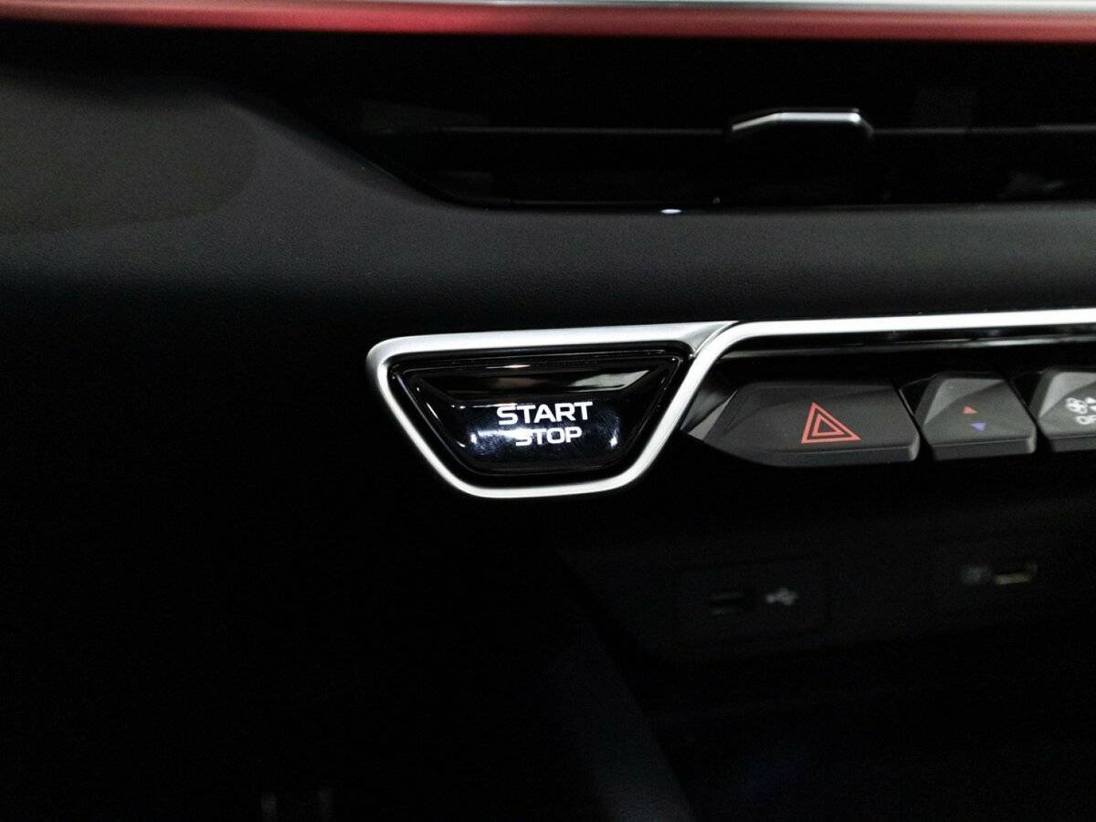 Geely Coolray 2023 года с пробегом. Фото: #22