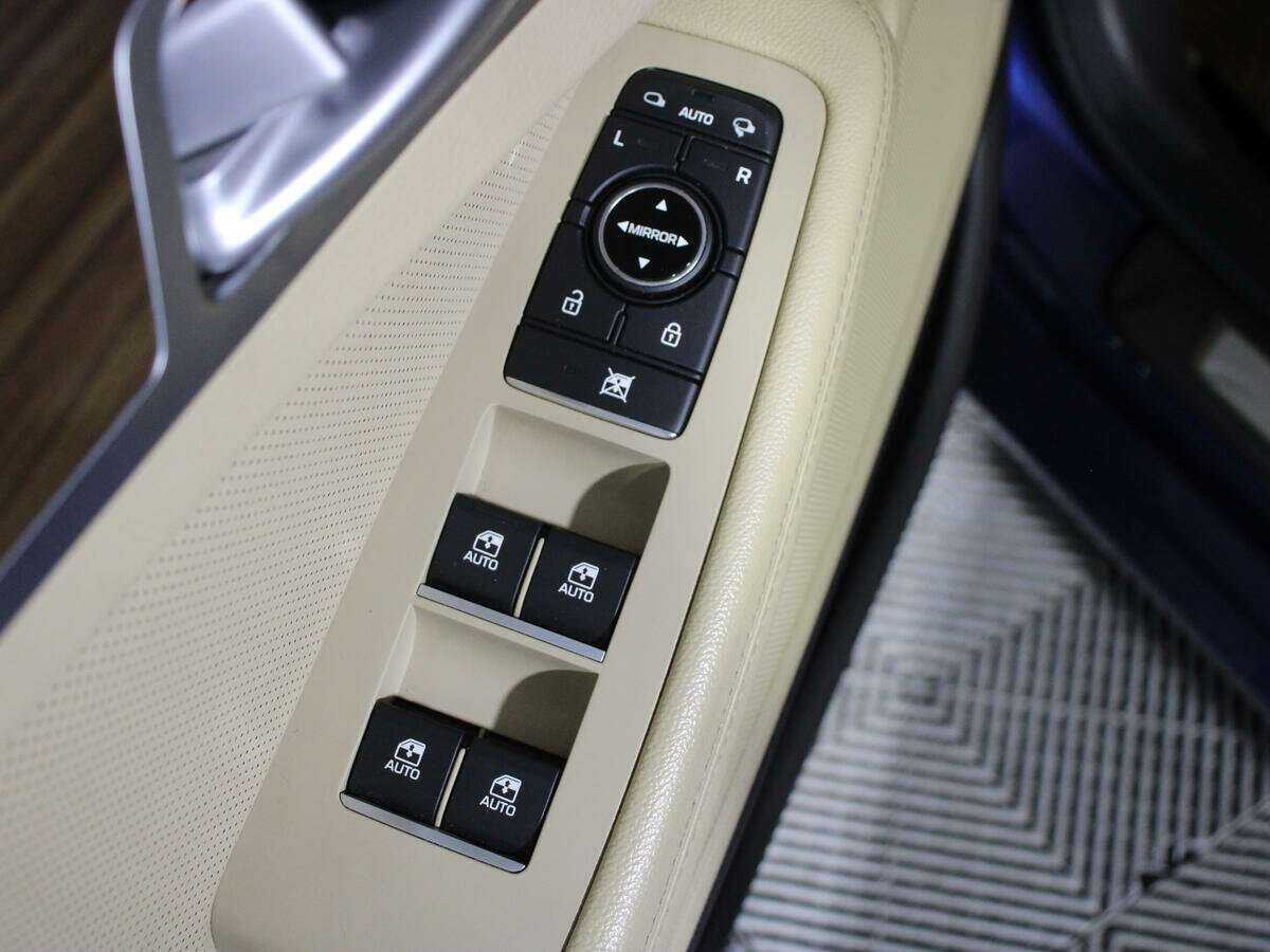 Hyundai Genesis 2015 года с пробегом. Фото: #13