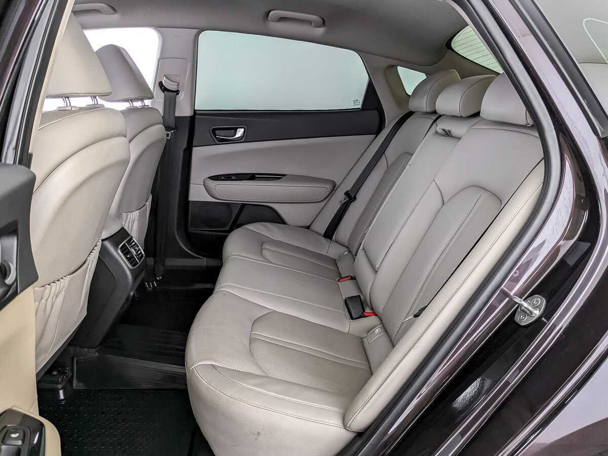 Kia Optima 2018 года с пробегом. Фото: #9