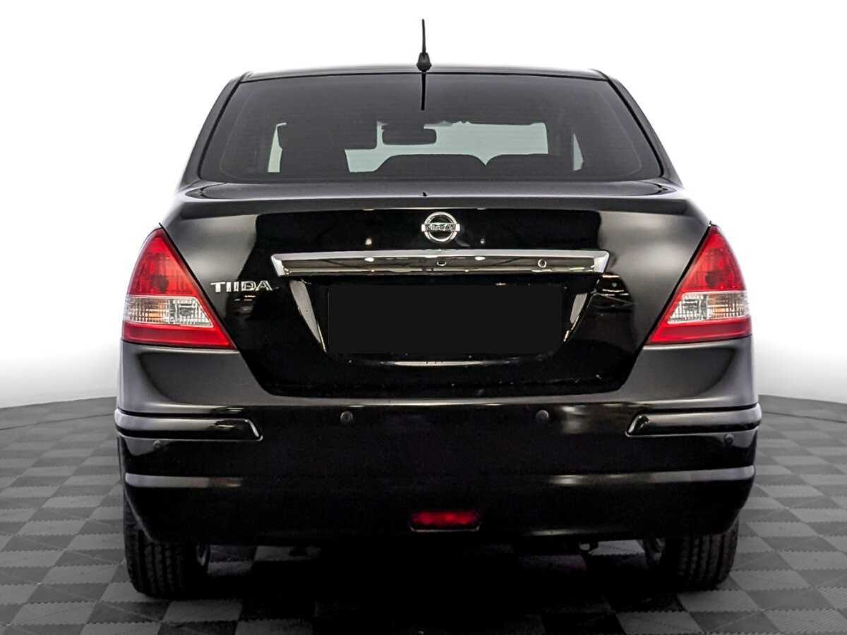 Nissan Tiida 2013 года с пробегом. Фото: #5