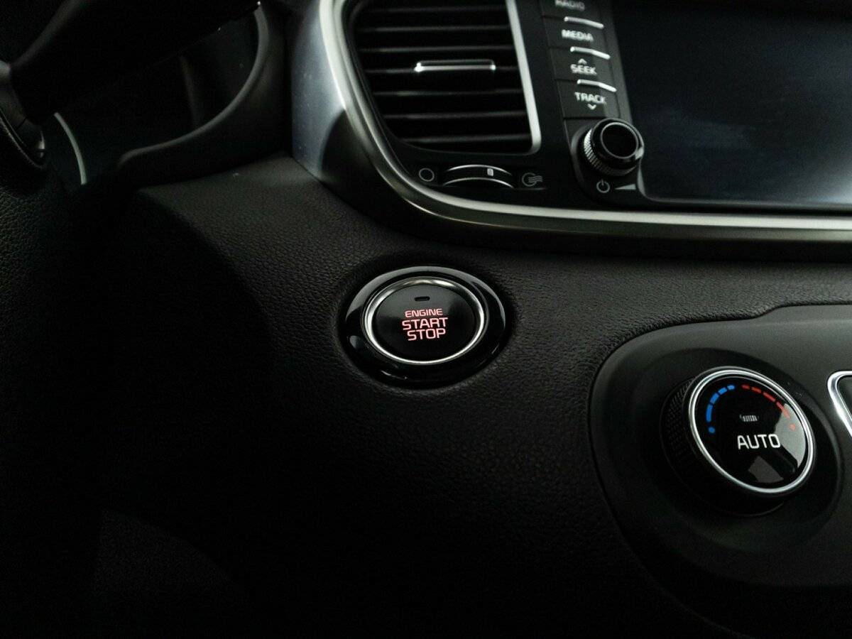 Kia Sorento 2018 года с пробегом. Фото: #29