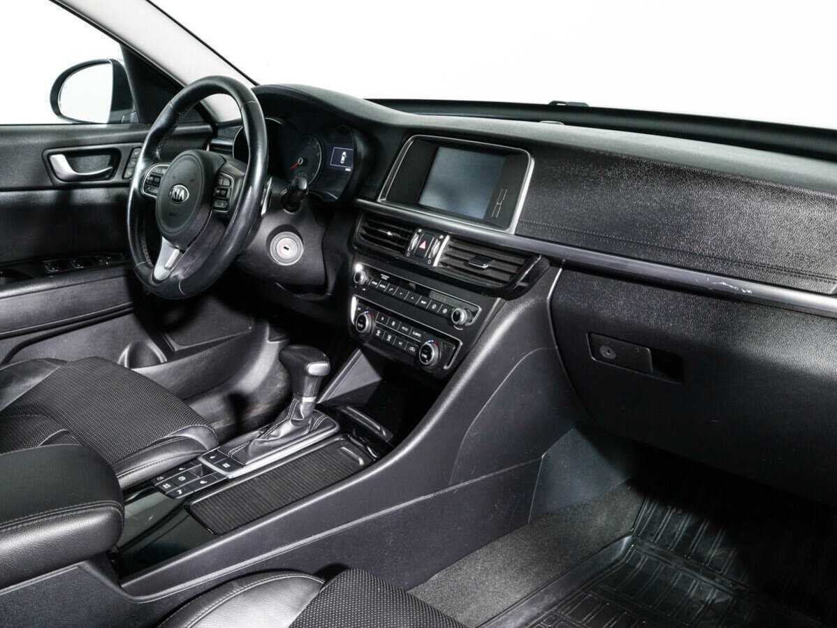 Kia Optima 2018 года с пробегом. Фото: #8