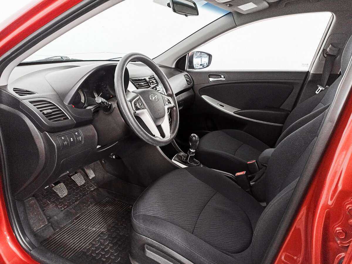 Hyundai Solaris 2012 года с пробегом. Фото: #11