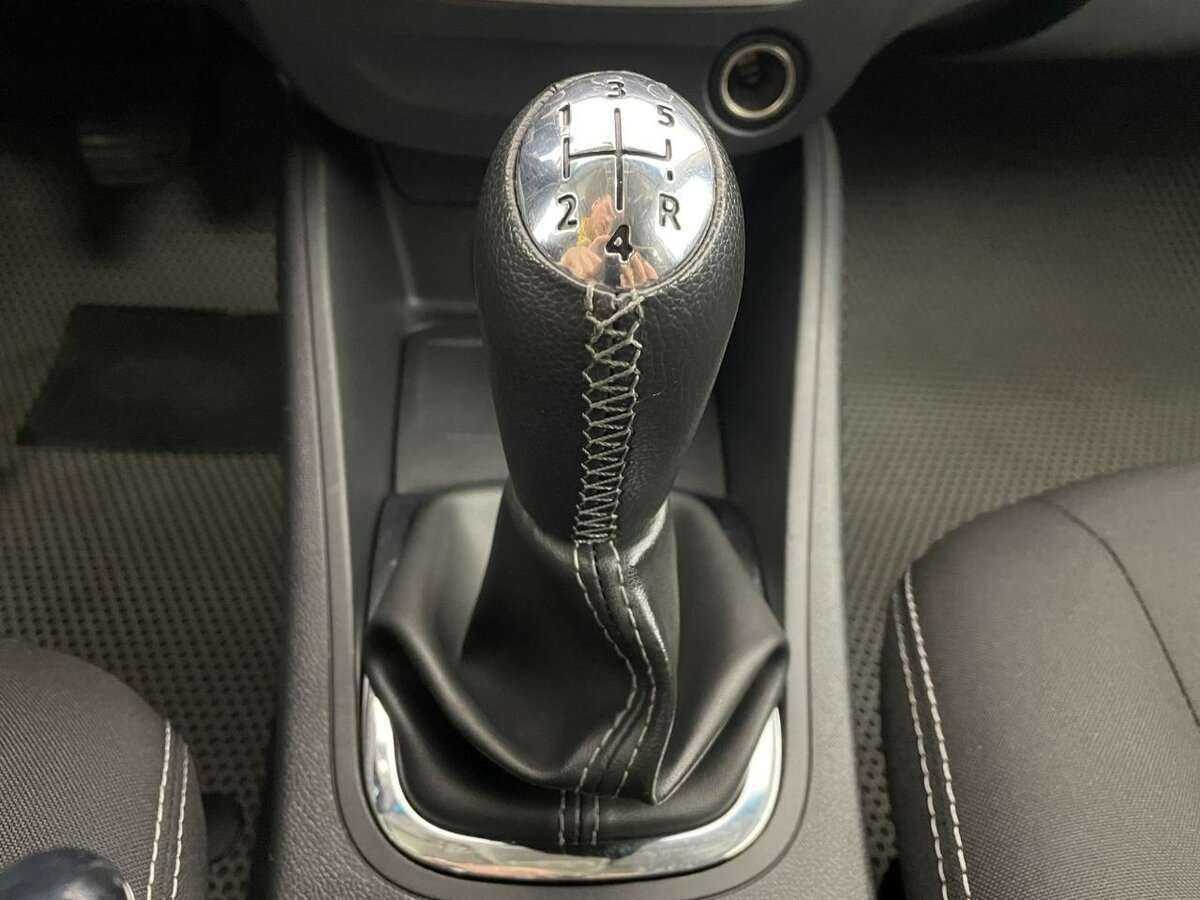 Renault Fluence 2015 года с пробегом. Фото: #12