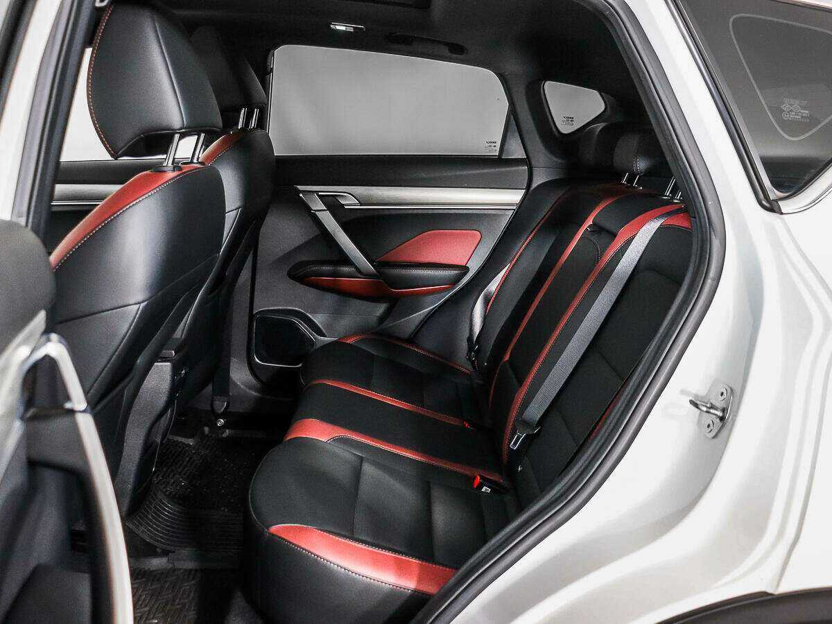 Geely Coolray 2021 года с пробегом. Фото: #11