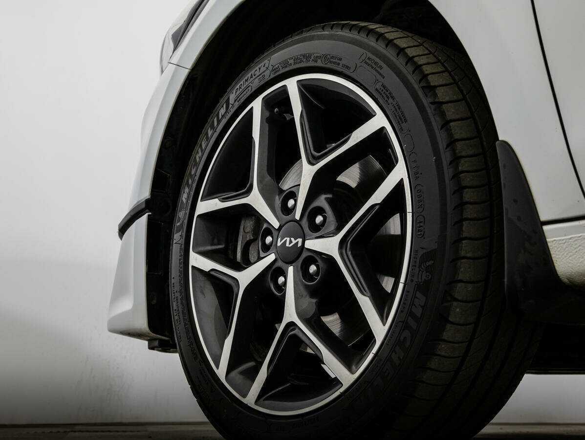 Kia Ceed 2021 года с пробегом. Фото: #8