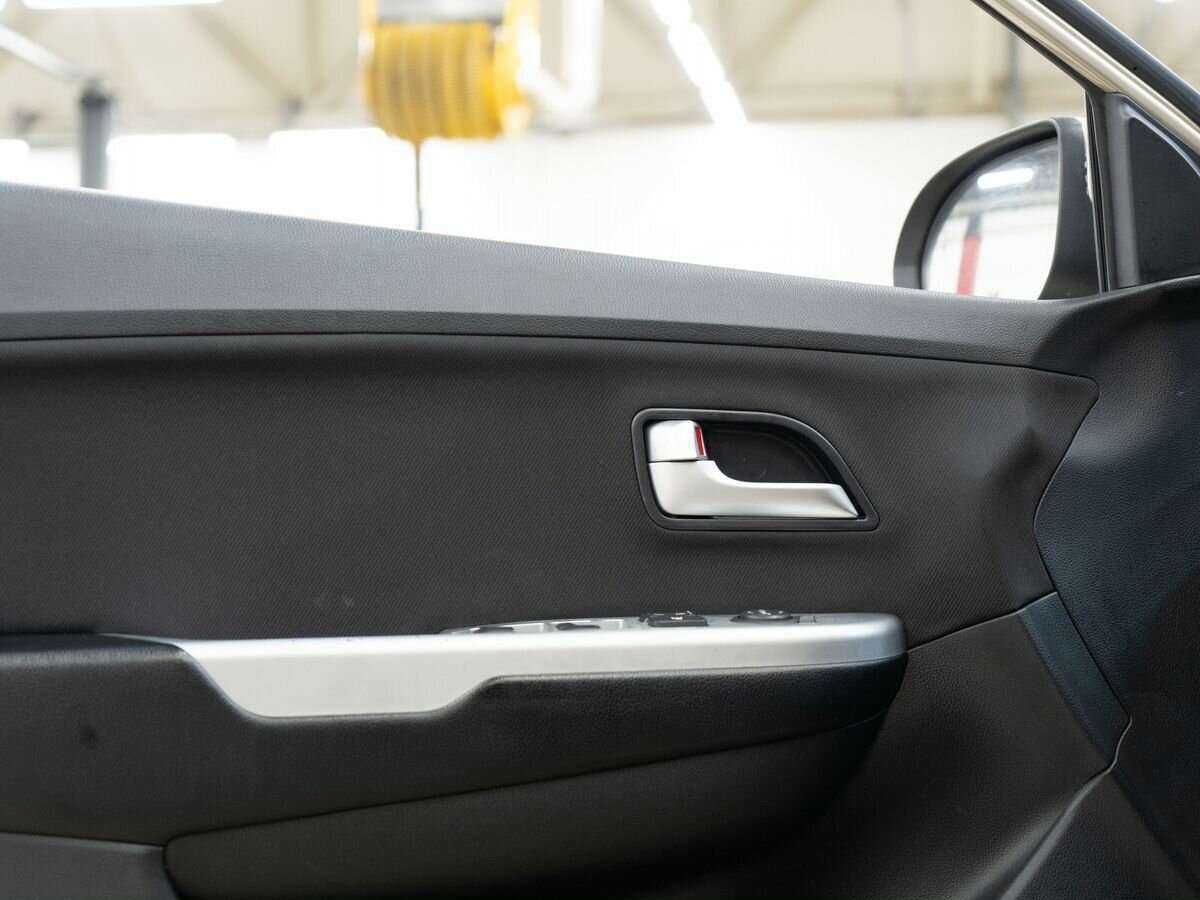 Kia Rio 2012 года с пробегом. Фото: #12