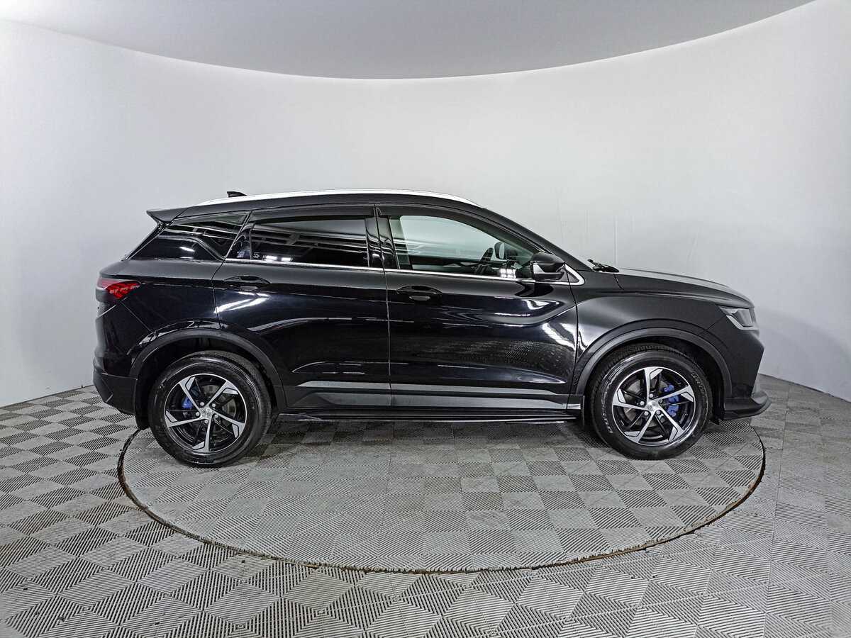 Geely Coolray 2021 года с пробегом. Фото: #3